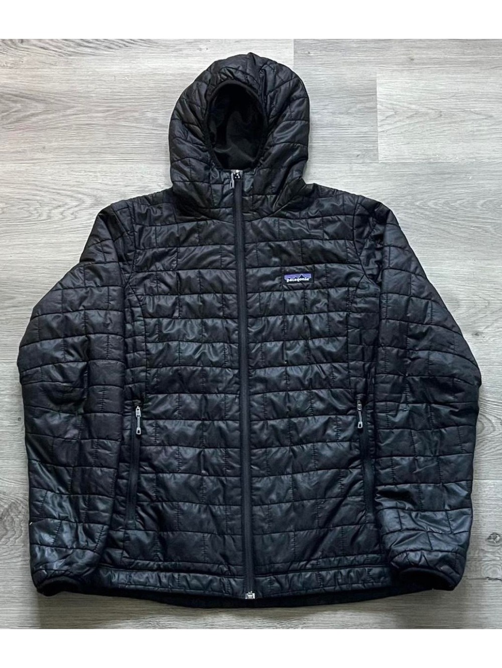 Patagonia Women’s Large Nano Puff Black Hoody Hooded Insulated Full Zip Jacket!